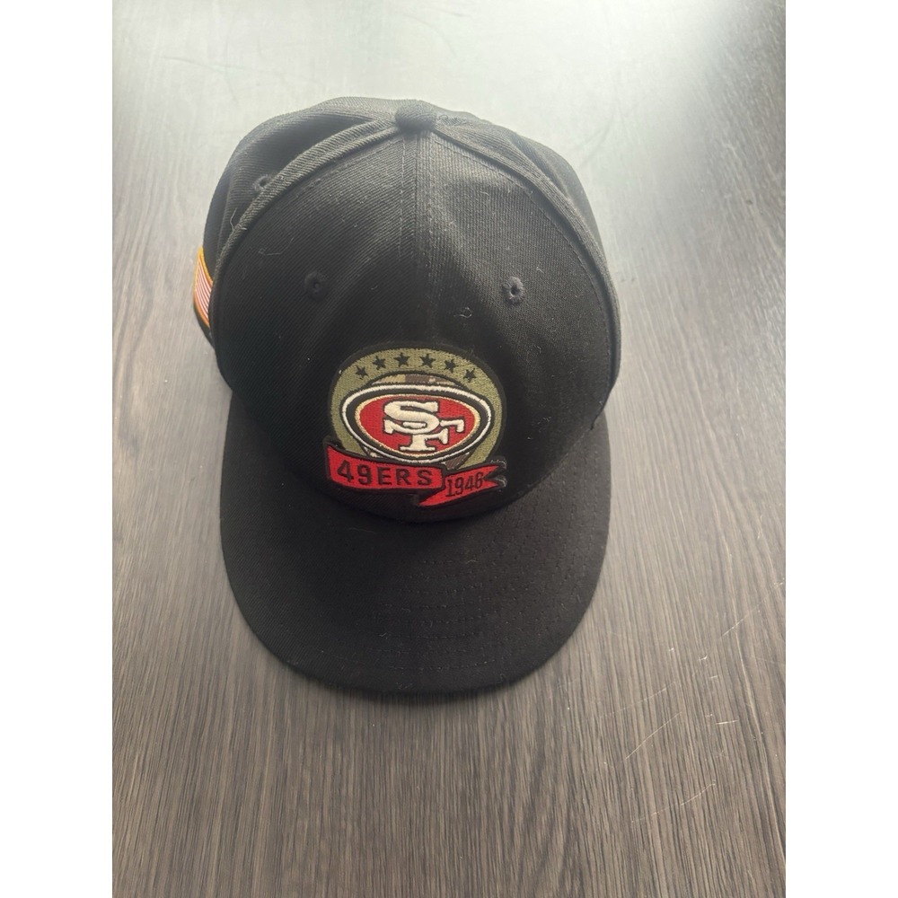 San Francisco 49ers New Era 2022 Salute to Service 9FIFTY Hat Cap Men's